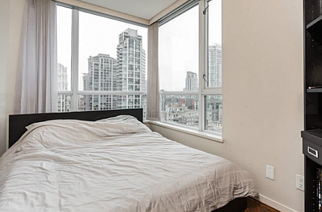 1407 1212 Howe St. Vancouver 7