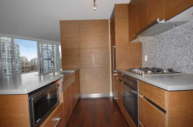 1107 565 Smithe St., Vancouver 3