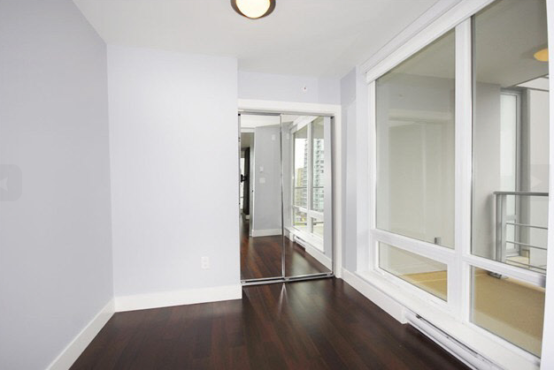 1107 565 Smithe St., Vancouver 9