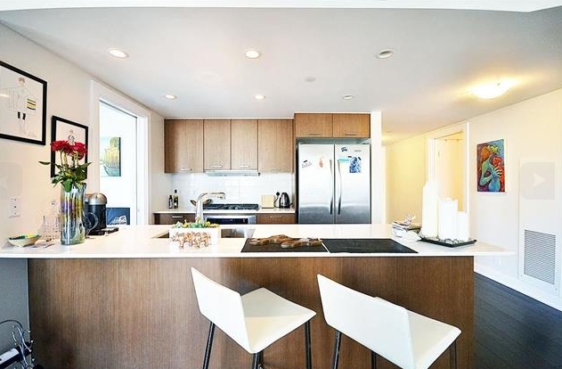 716 1372 Seymour St., Vancouver 4