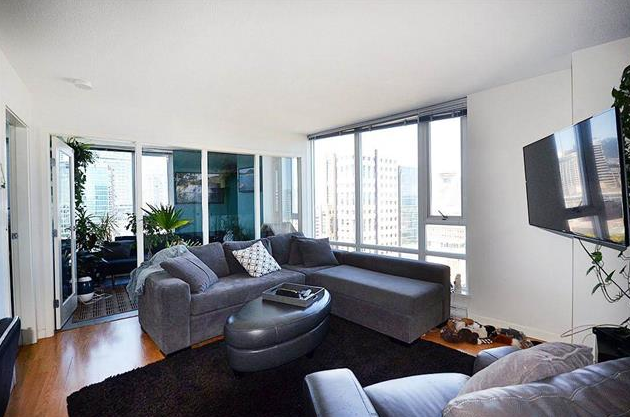 2802 233 Robson st., Vancouver