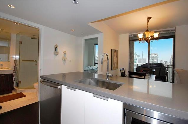 2403 788 Richards St., Vancouver 3
