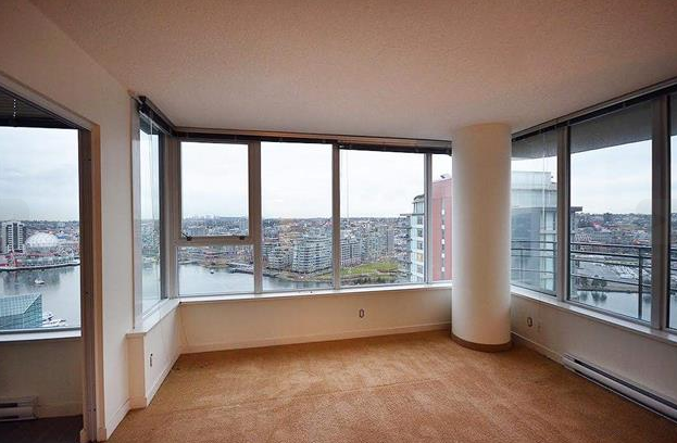 2703 33 Smithe St., Vancouver 4