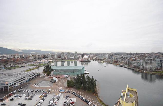 2703 33 Smithe St., Vancouver 8