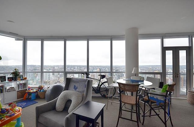 4002 833 Seymour St., Vancouver 4